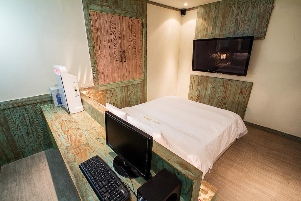 Max Hotel Daejeon Oda fotoğraf